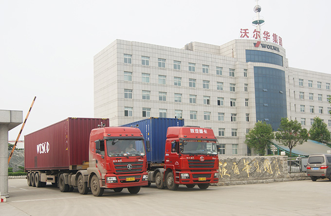 沃爾華集團(tuán)20臺(tái)挖掘機(jī)順利出口中東地區(qū)